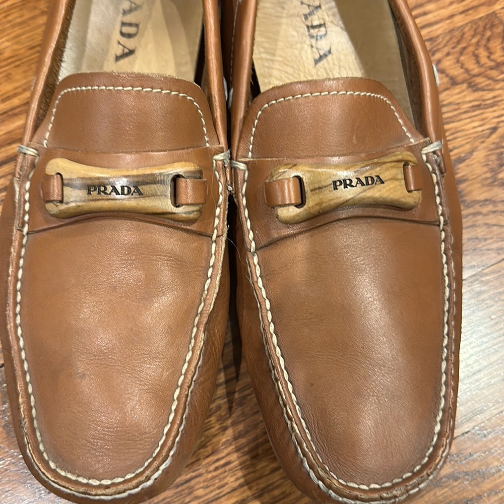 PRADA Tan Leather Slip on Loafer Moccasin Size 7.5 - Picture 3 of 9